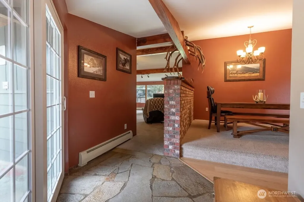 461 Fern Hill Road Forks WA 98331