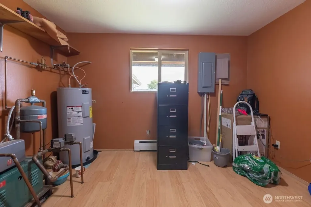 461 Fern Hill Road Forks WA 98331
