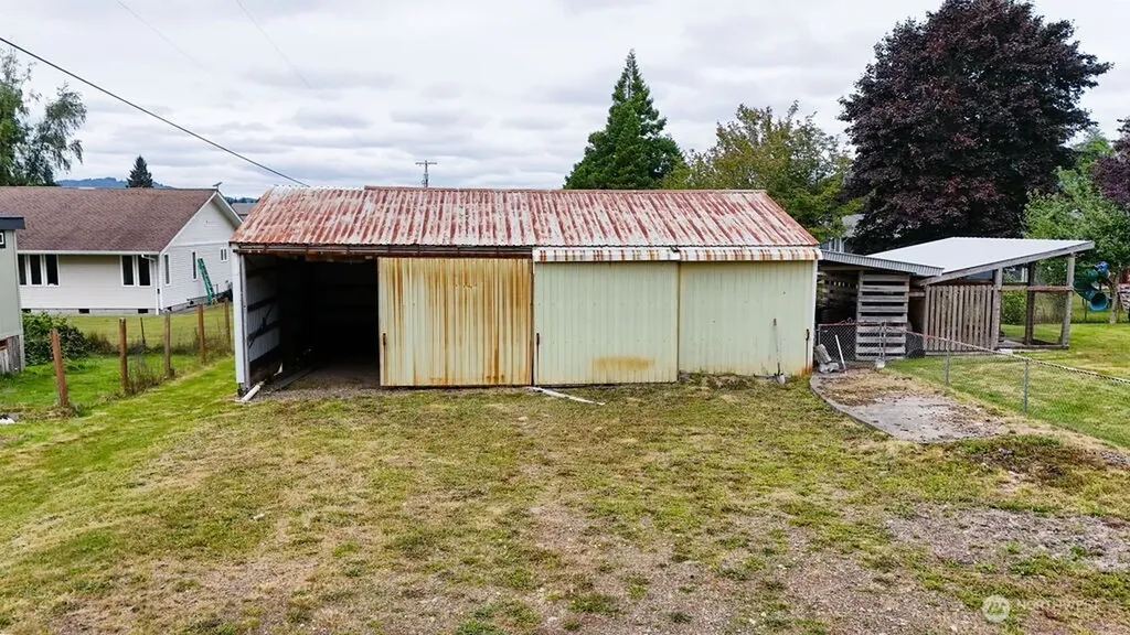 461 Fern Hill Road Forks WA 98331