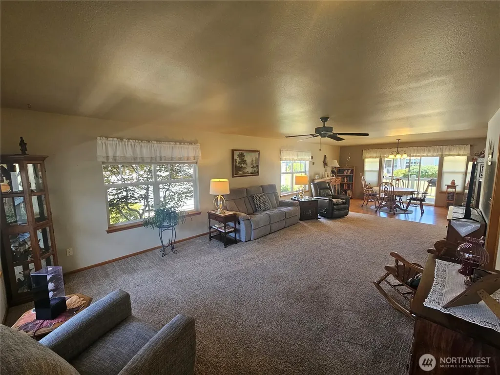 1176 Fidalgo Drive Burlington WA 98233