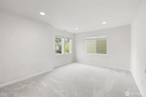 4502 31st Avenue SE Everett WA 98203