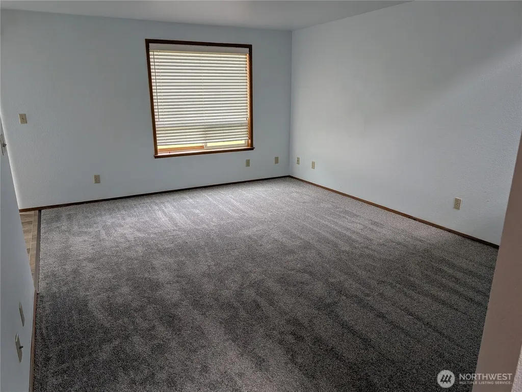 326 W Munro Street Sedro Woolley WA 98284
