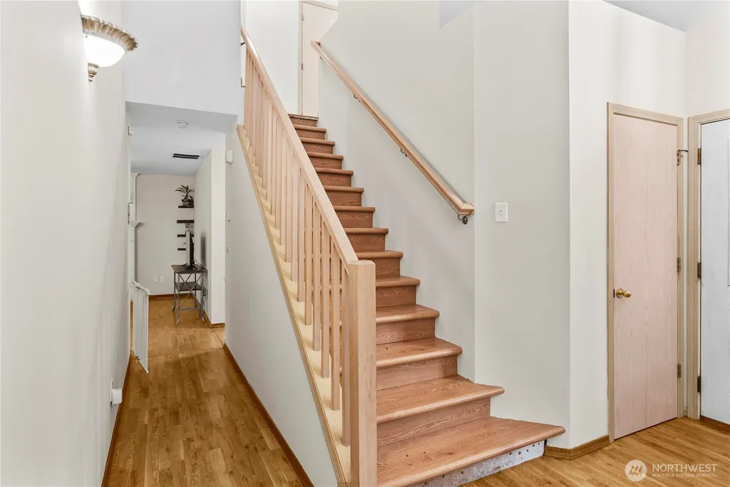 4721 Parkside Drive SE Lacey WA 98503