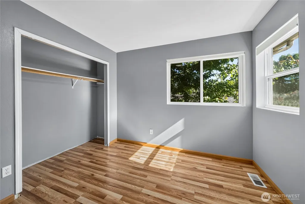 4721 Parkside Drive SE Lacey WA 98503