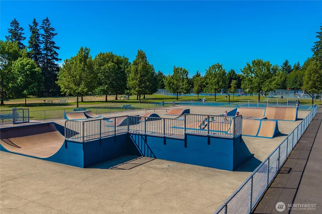 4721 Parkside Drive SE Lacey WA 98503