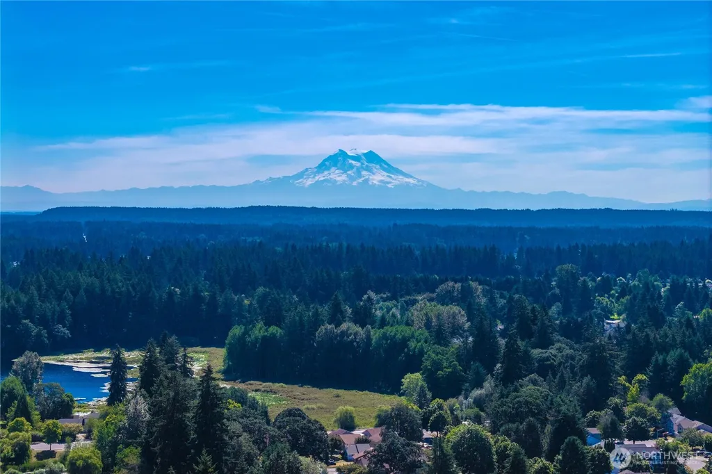 4721 Parkside Drive SE Lacey WA 98503