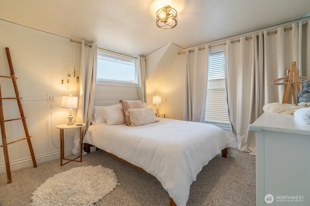 116 4th Avenue N Edmonds WA 98020