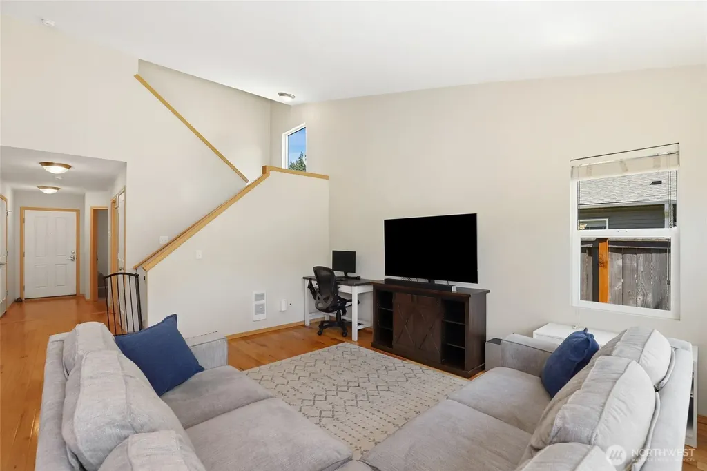24027 SE 282nd Street Maple Valley WA 98038