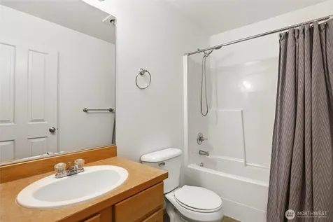 24027 SE 282nd Street Maple Valley WA 98038