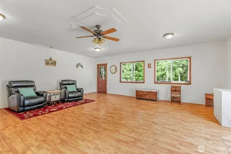 190 Martin Road Silverlake WA 98645