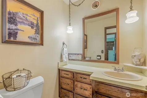 190 Martin Road Silverlake WA 98645