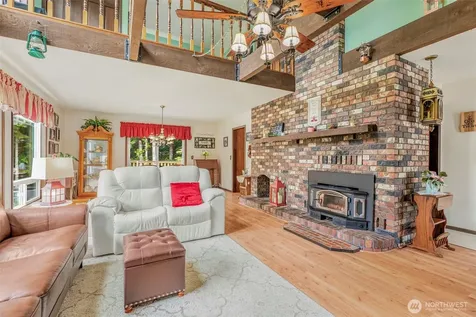 190 Martin Road Silverlake WA 98645