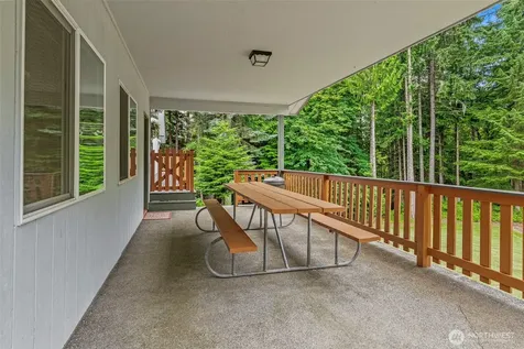 190 Martin Road Silverlake WA 98645