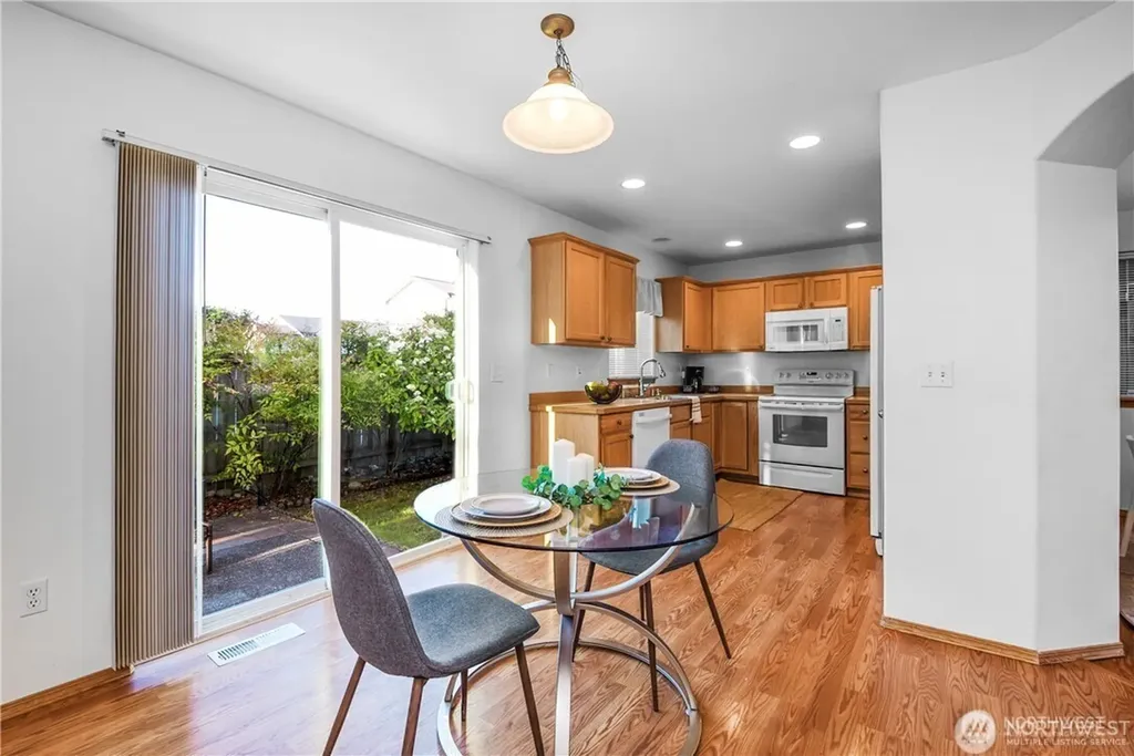 1209 125th Place SW Everett WA 98204