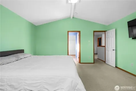 1209 125th Place SW Everett WA 98204