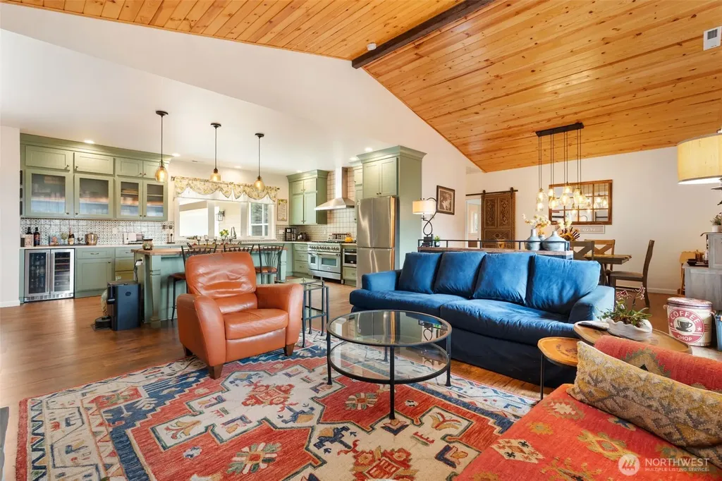 179 Wallace Chehalis WA 98532