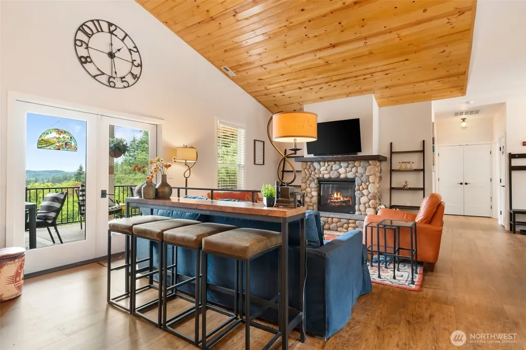 179 Wallace Chehalis WA 98532