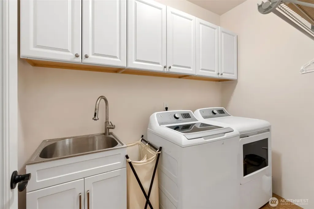 179 Wallace Chehalis WA 98532