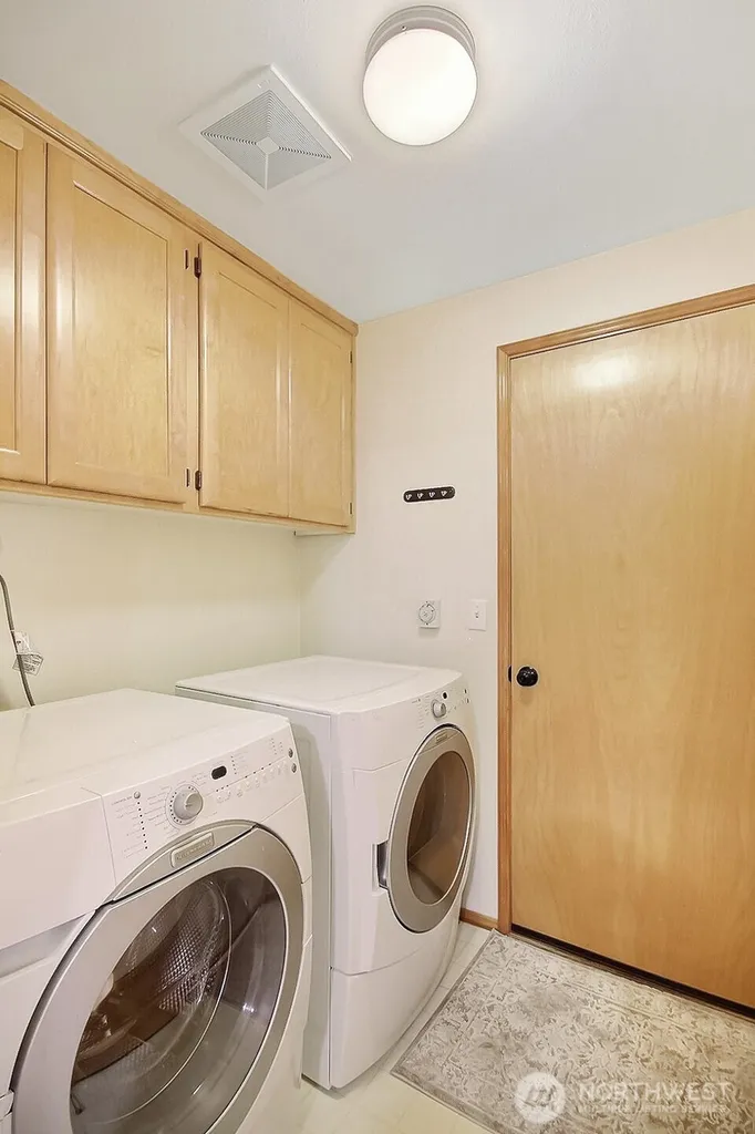25847 175th Place SE Covington WA 98042