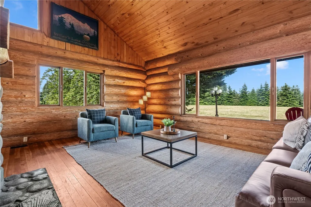 1231 Willeys Lake Road Ferndale WA 98248