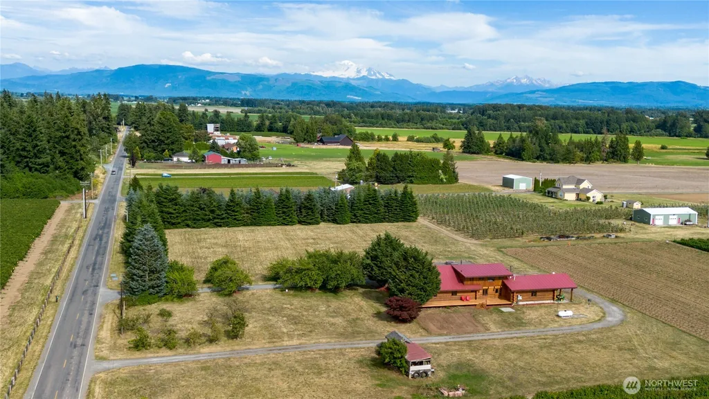 1231 Willeys Lake Road Ferndale WA 98248
