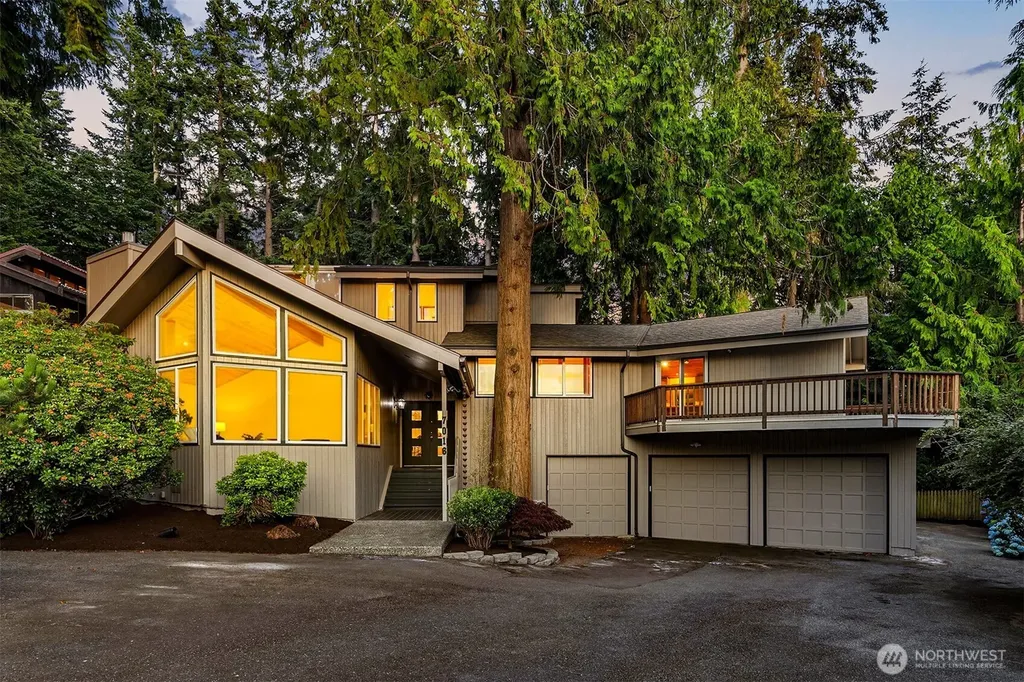 7016 165th Place SW Edmonds WA 98026