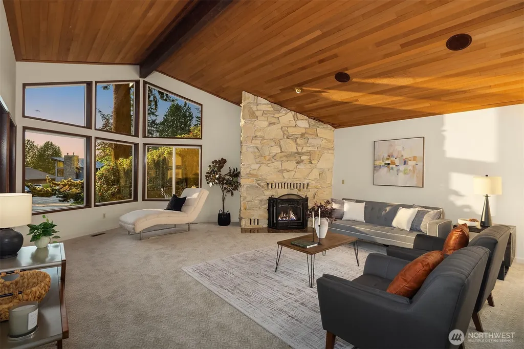 7016 165th Place SW Edmonds WA 98026