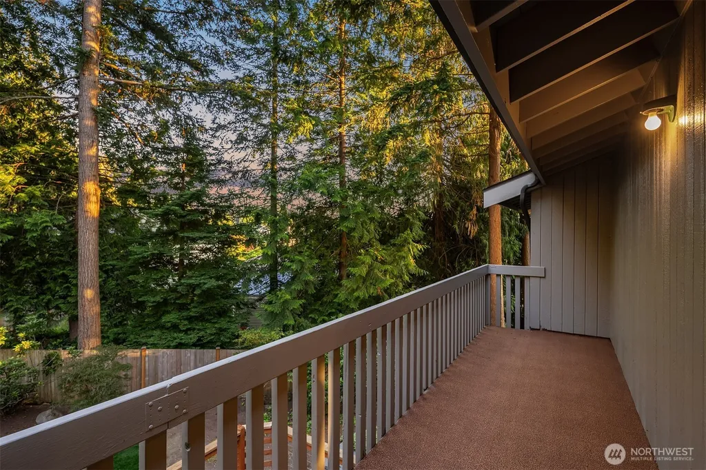 7016 165th Place SW Edmonds WA 98026
