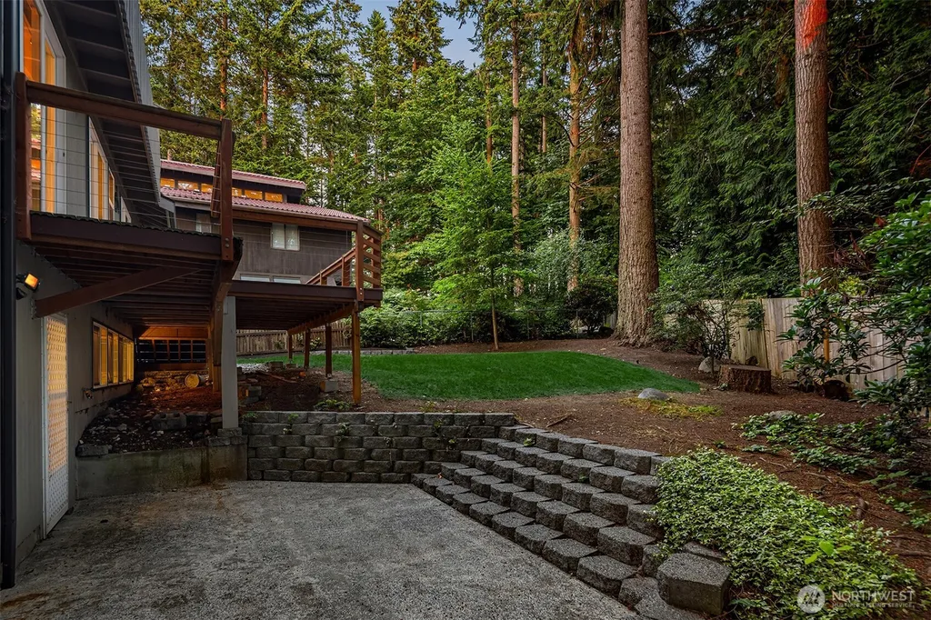 7016 165th Place SW Edmonds WA 98026