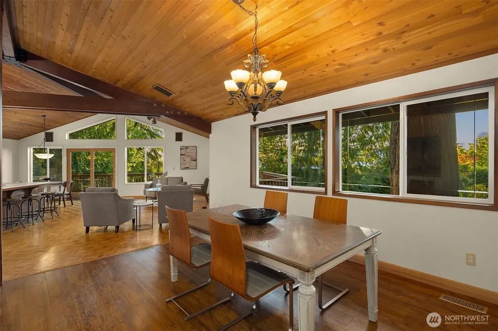 7016 165th Place SW Edmonds WA 98026