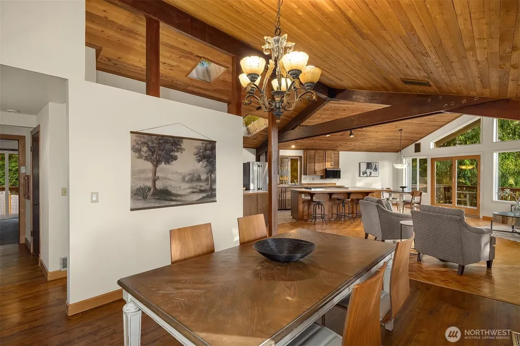 7016 165th Place SW Edmonds WA 98026