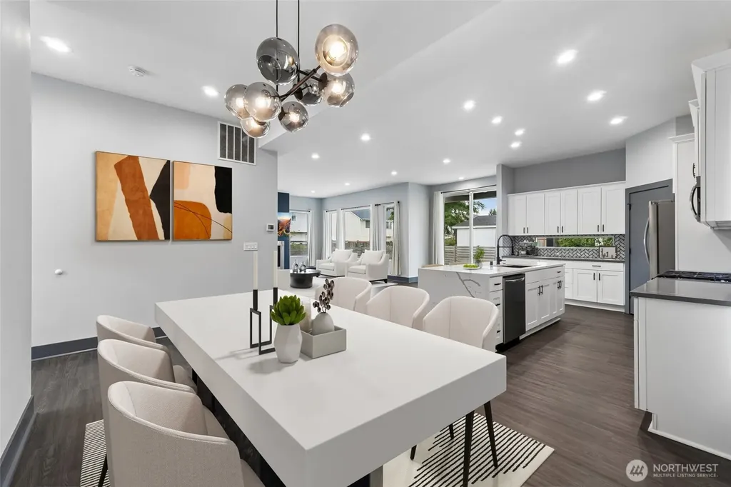 121 Palisades Place Pacific WA 98047