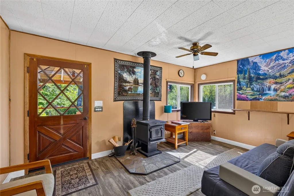 30710 223rd Avenue NE Arlington WA 98223