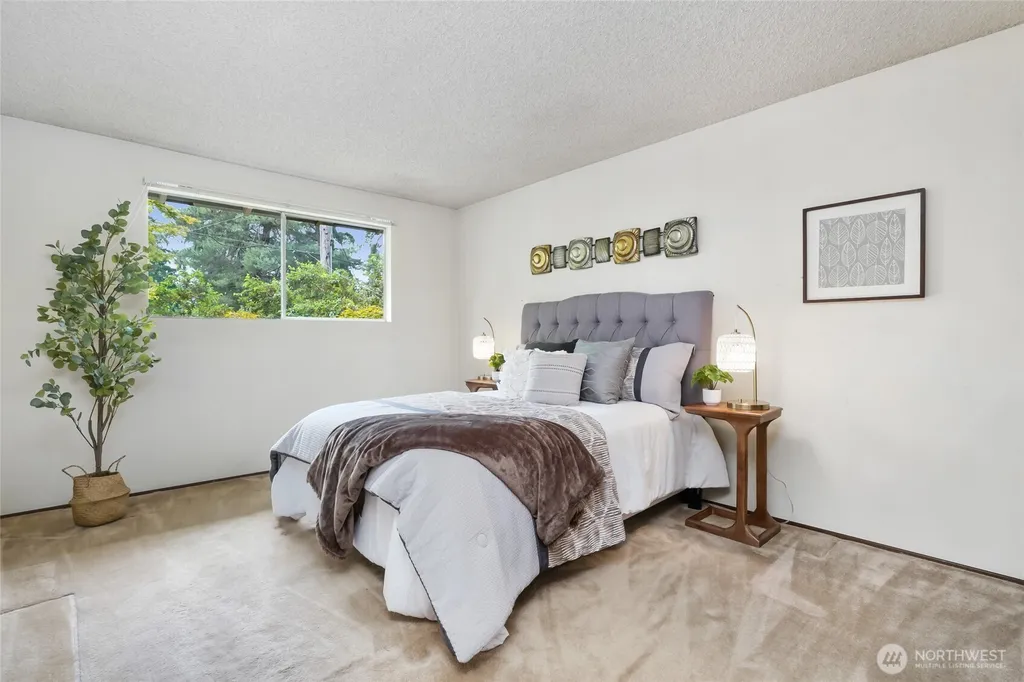 14860 NE 13th Street Bellevue WA 98007