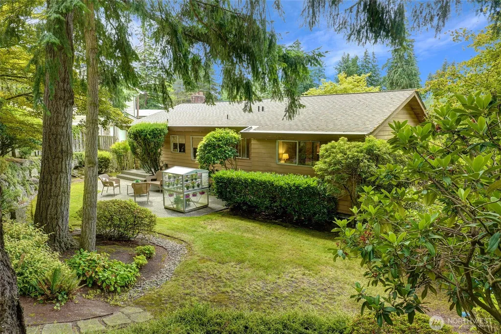 14860 NE 13th Street Bellevue WA 98007