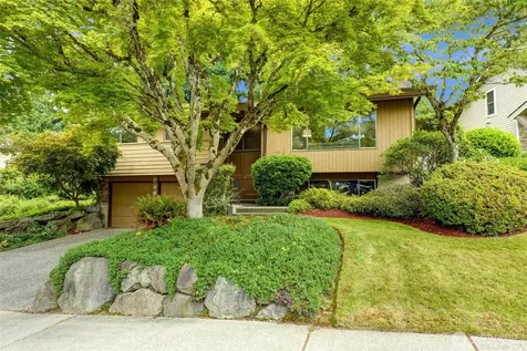 14860 NE 13th Street Bellevue WA 98007