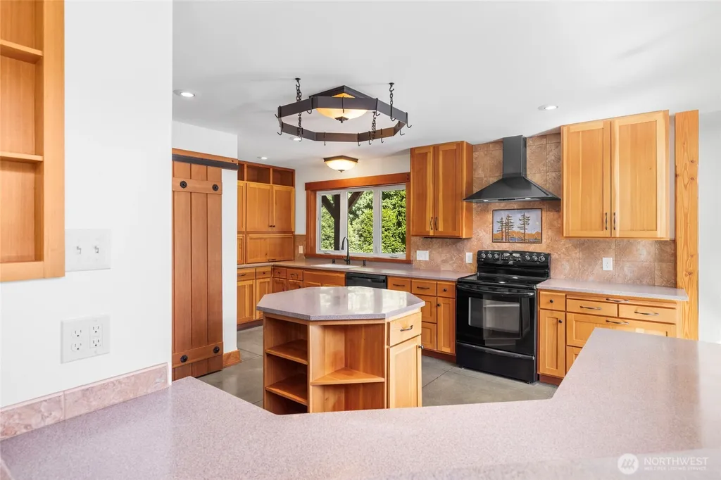 45192 N Brooks Road Concrete WA 98237