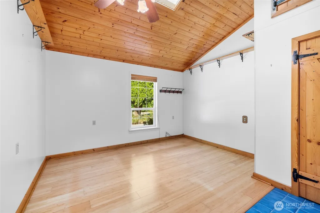 45192 N Brooks Road Concrete WA 98237