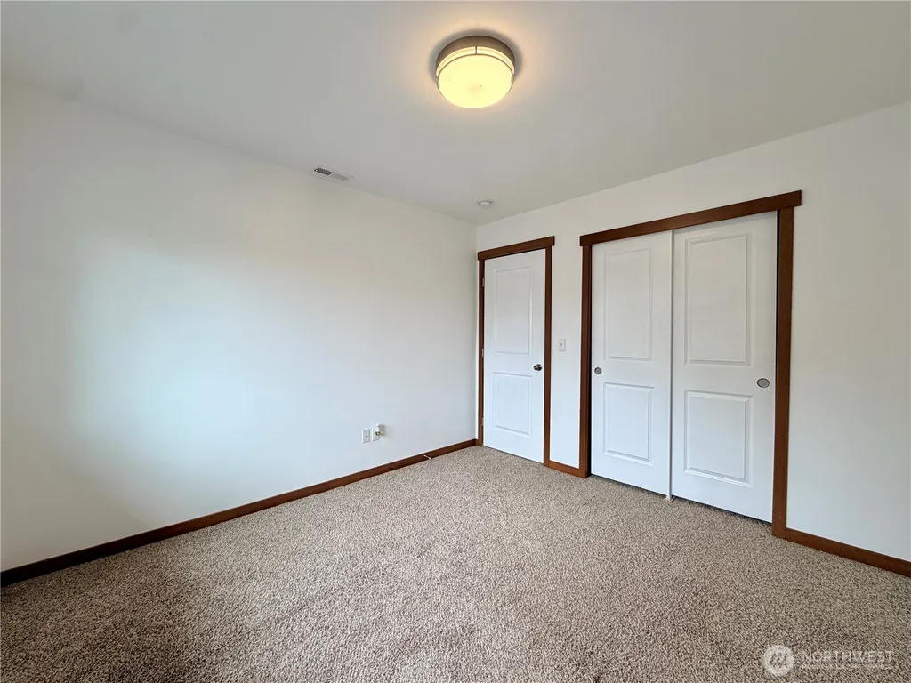 1034 S 74th Street Tacoma WA 98408