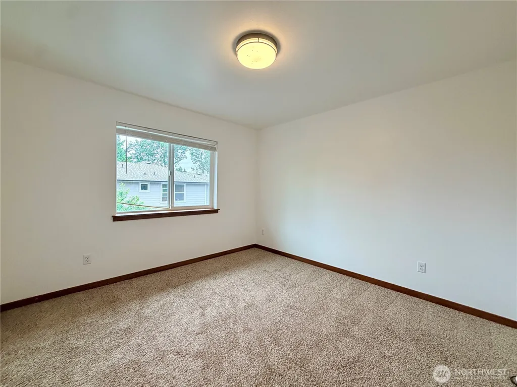 1034 S 74th Street Tacoma WA 98408