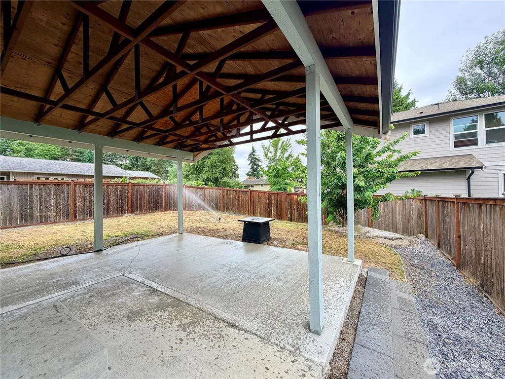 1034 S 74th Street Tacoma WA 98408