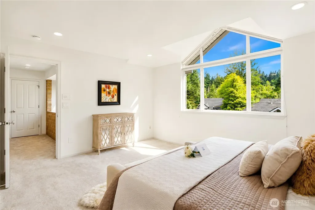 3028 173rd Court NE Redmond WA 98052
