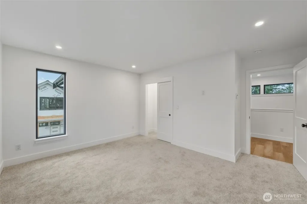 1110 Divine Lane Bellingham WA 98229