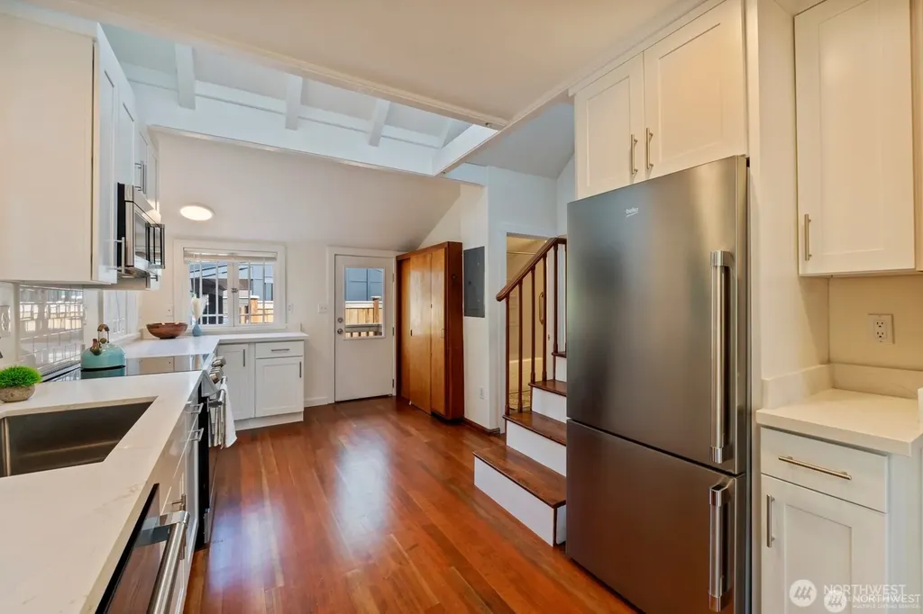 11556 17th Avenue NE Seattle WA 98125