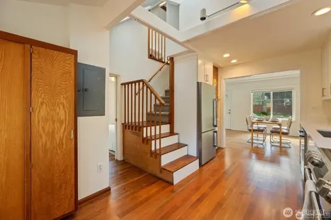 11556 17th Avenue NE Seattle WA 98125