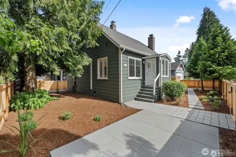 11556 17th Avenue NE Seattle WA 98125