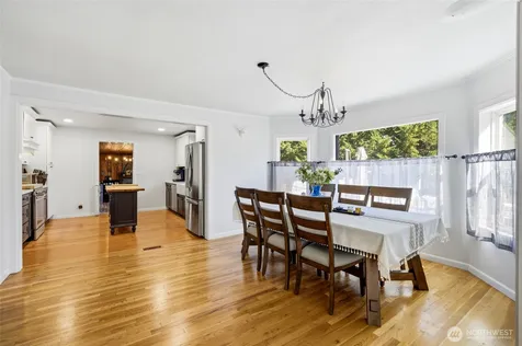 16515 39th Avenue E Tacoma WA 98446