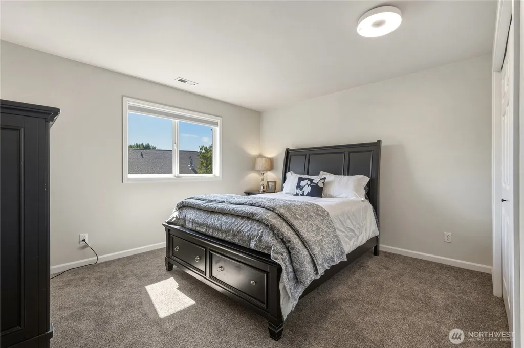 956 SE Garrison Drive College Place WA 99324
