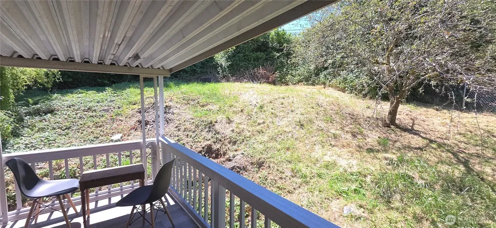 811 S 105th Street Seattle WA 98168