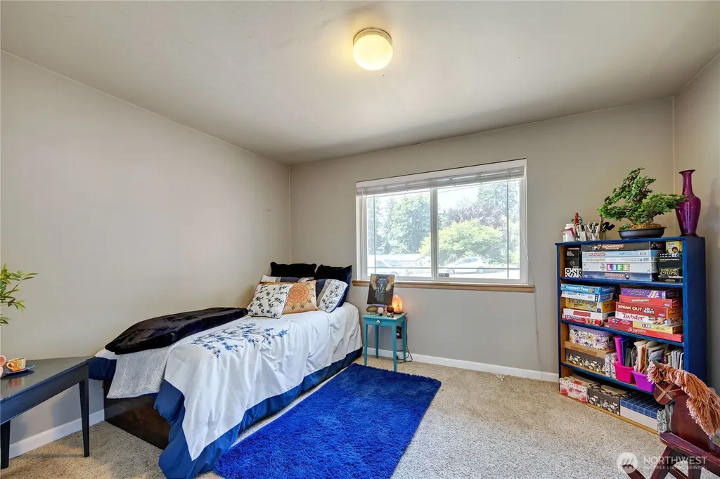26202 Barrett Road NE Kingston WA 98346